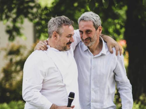 novost nakon Čeneja karavan za bašu stiže u cveće zla vinski magazin vino fino