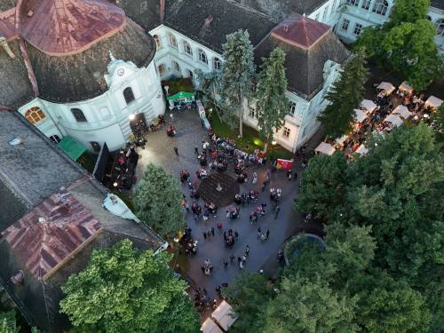 novost vrhunska vina pod zrenjaninskim krošnjama vinski magazin vino fino
