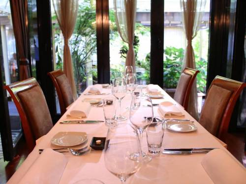 restoran caffe caffe fish vinski magazin vino fino